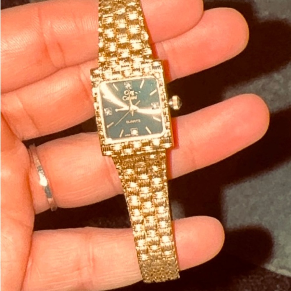 Oleg Cassini 30th Anniversary women’s watch